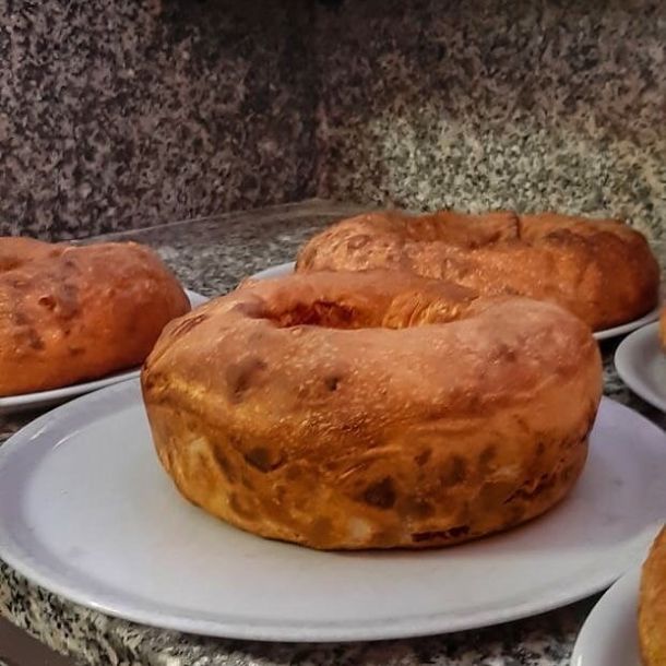 Esempio dalla galleria fotografica di o'Sole e Napule: Casatiello